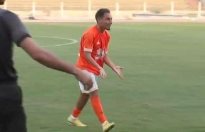 اخبار الرياضة اليوم : لاعب المنصورة المصري يعتزل كرة القدم بعد اعتدائه على مدربه