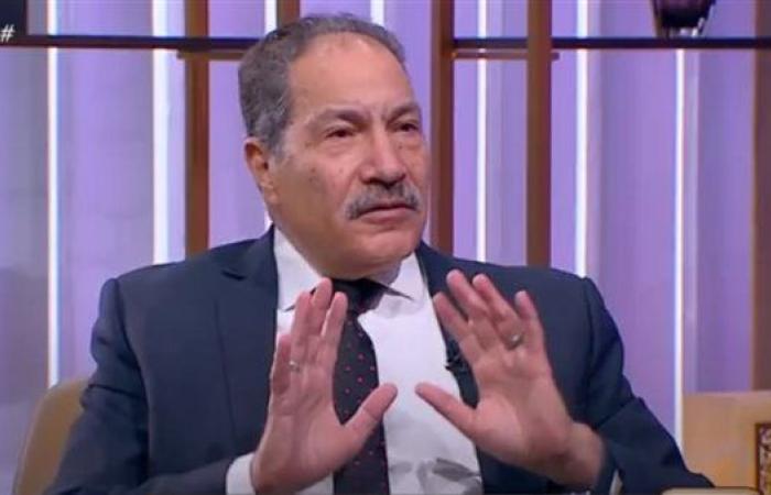 رياضة : أستاذ طب نفسي: أخطاء بعض الآباء والأمهات تتسبب في تطرف الأبناء