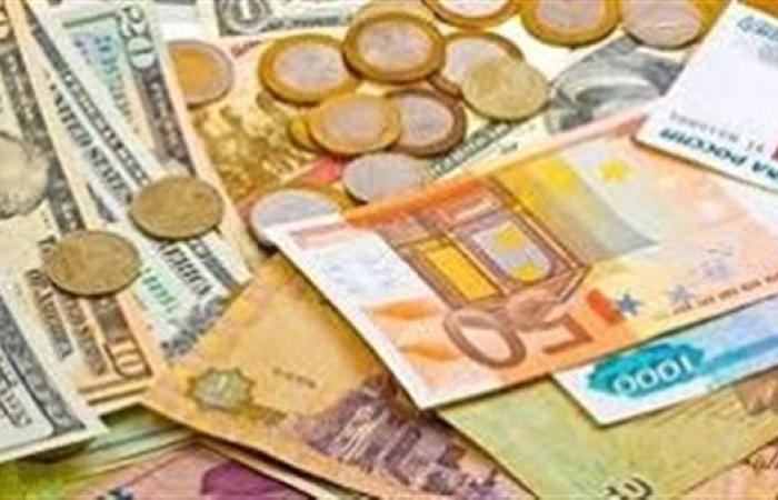 رياضة : ثبات الجنيه المصري أمام الدولار والريال السعودي.. أسعار العملات اليوم