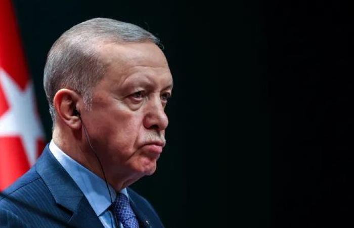 رياضة : إردوغان يوجه رسالة بـ انخفاض العجز التجاري في تركيا بنحو 24 مليار دولار