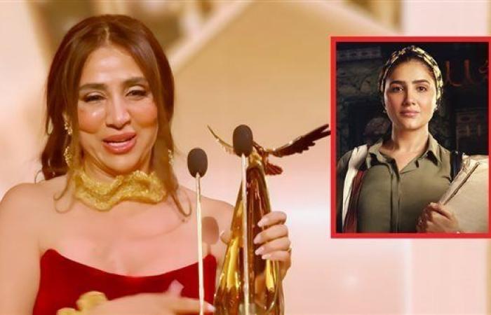 رياضة : مها سليم تحصد جائزة أفضل مسلسل عن "نعمة الأفوكاتو" من joy awards