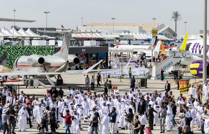 اخبار الاقتصاد اليوم أحمد بن سعيد: معرض دبي للطيران يُعيد رسم إمكانات القطاع